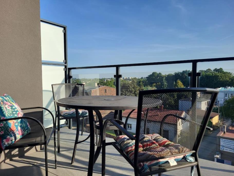 Olive Tree Apartment - Klimatyzacja - Air Conditioning-Self-Check-In Катовіце Екстер'єр фото